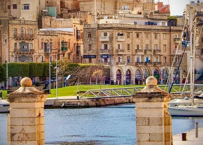 The Wanderlust Haven 아파트